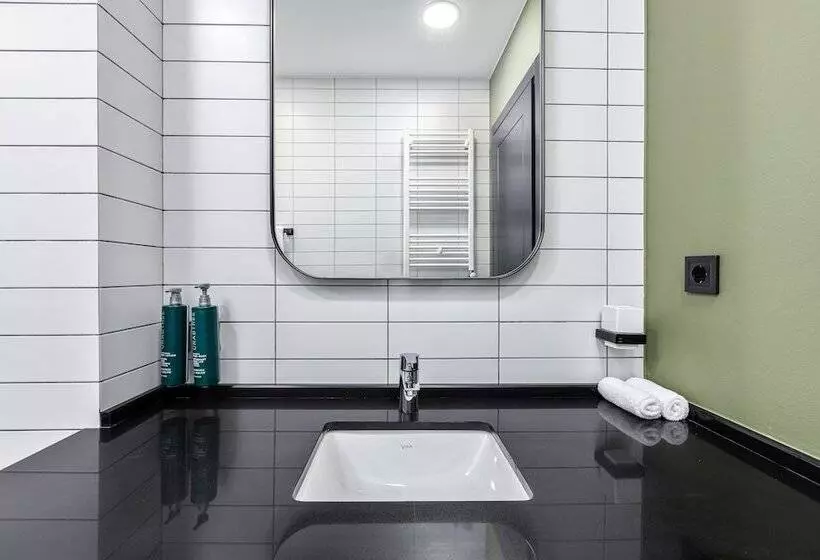 Qstay Gratus Tbilisi