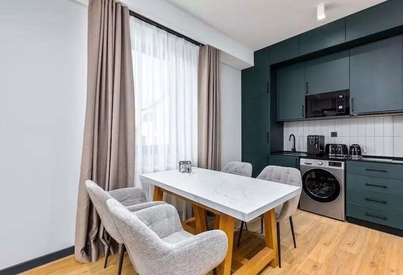 Qstay Gratus Tbilisi