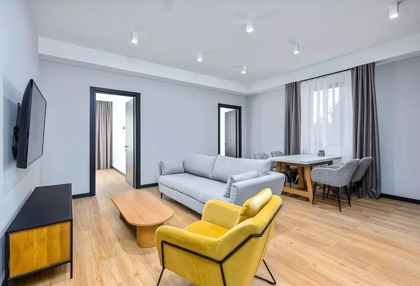 Qstay Gratus Tbilisi