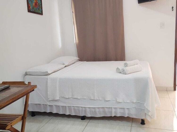 여관 Pousada Aconchego Do Maraca