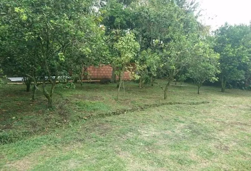 ホテル Campestre La Libertad