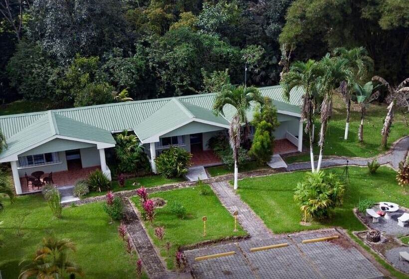 בית מלון כפרי Confort Arenal