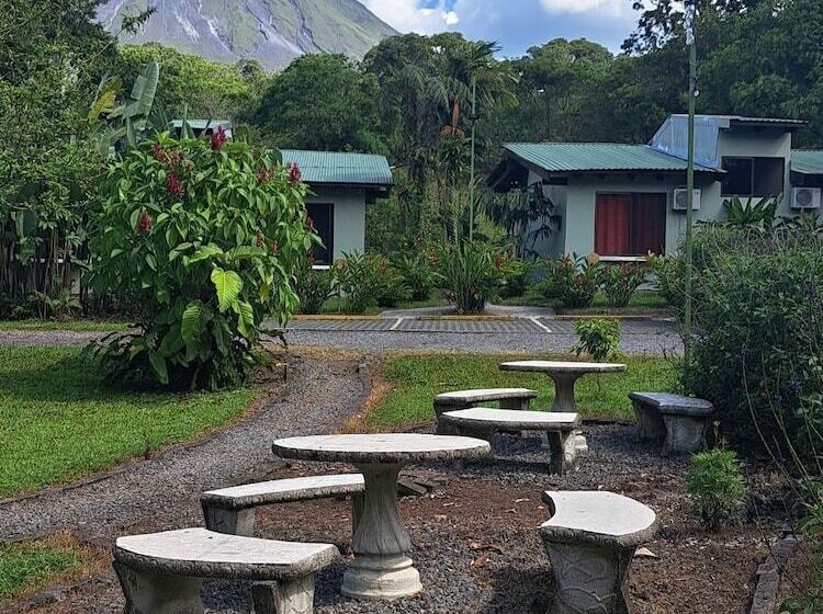 בית מלון כפרי Confort Arenal