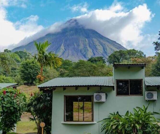 בית מלון כפרי Confort Arenal