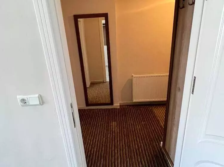 Cumhuriyet Otel