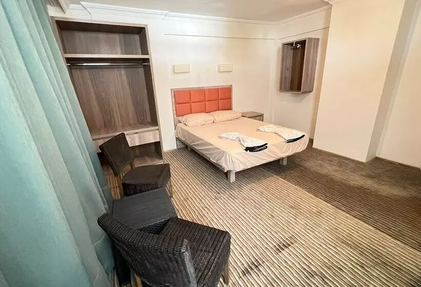Cumhuriyet Otel