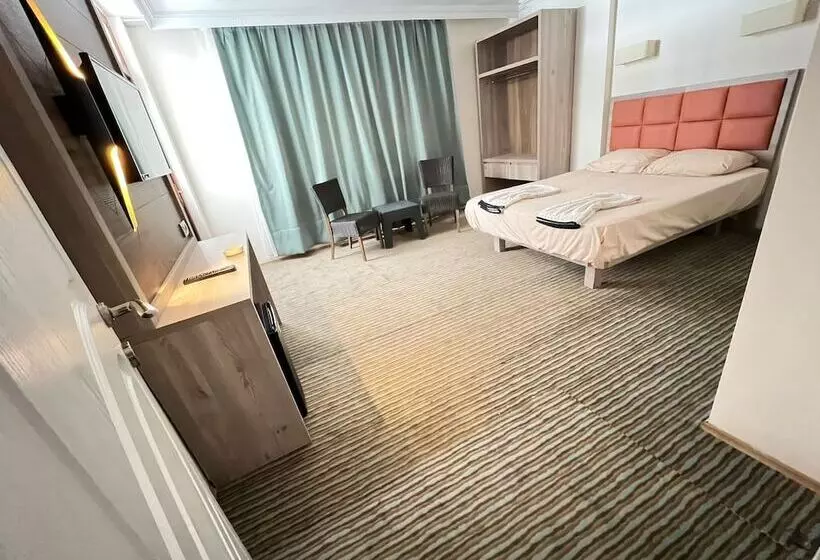 Cumhuriyet Otel