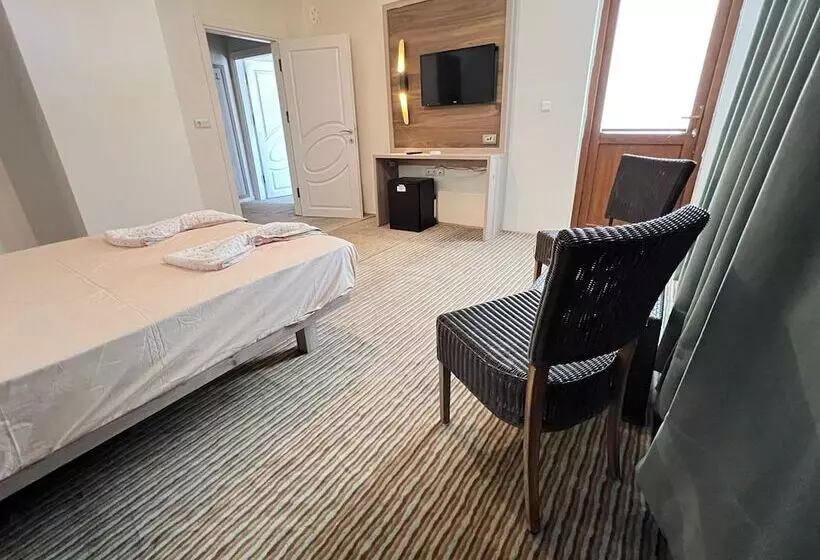 Cumhuriyet Otel