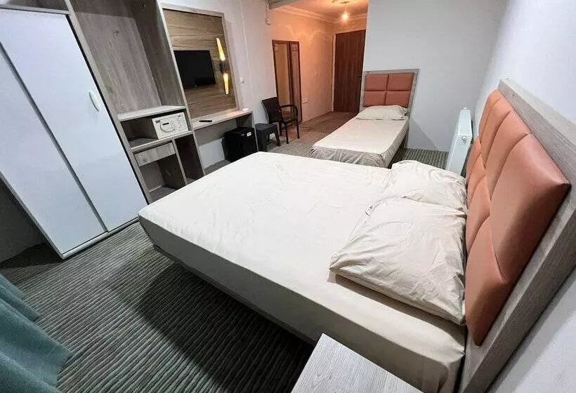 Cumhuriyet Otel