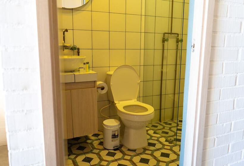 فندق The Harbour