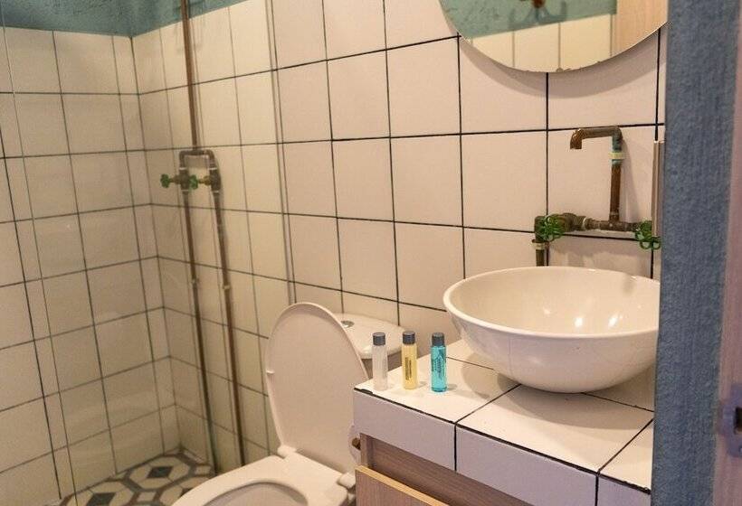 فندق The Harbour