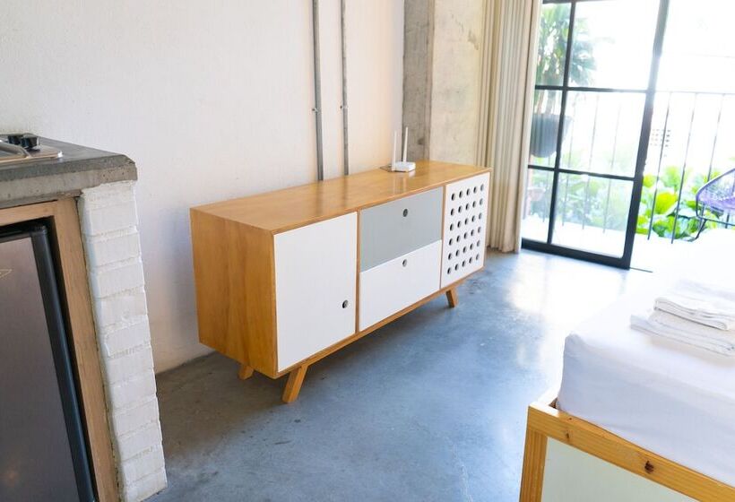 فندق The Harbour