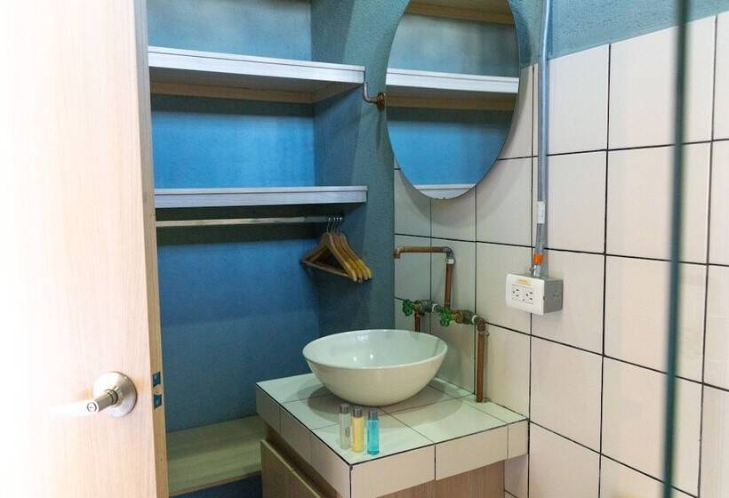 فندق The Harbour