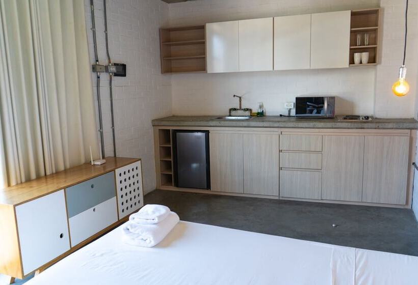 فندق The Harbour