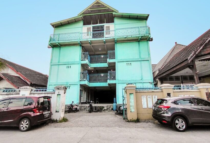 Hotell Pondok Elite 888 Makassar By Oyo