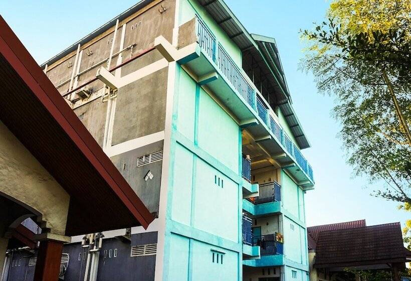 Hotell Pondok Elite 888 Makassar By Oyo