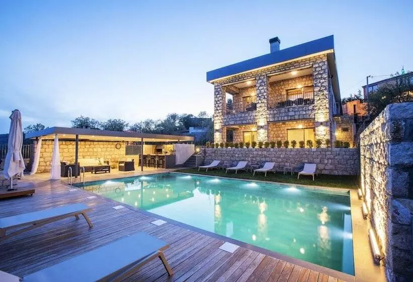 ホテル Trio'da Kazdaglari