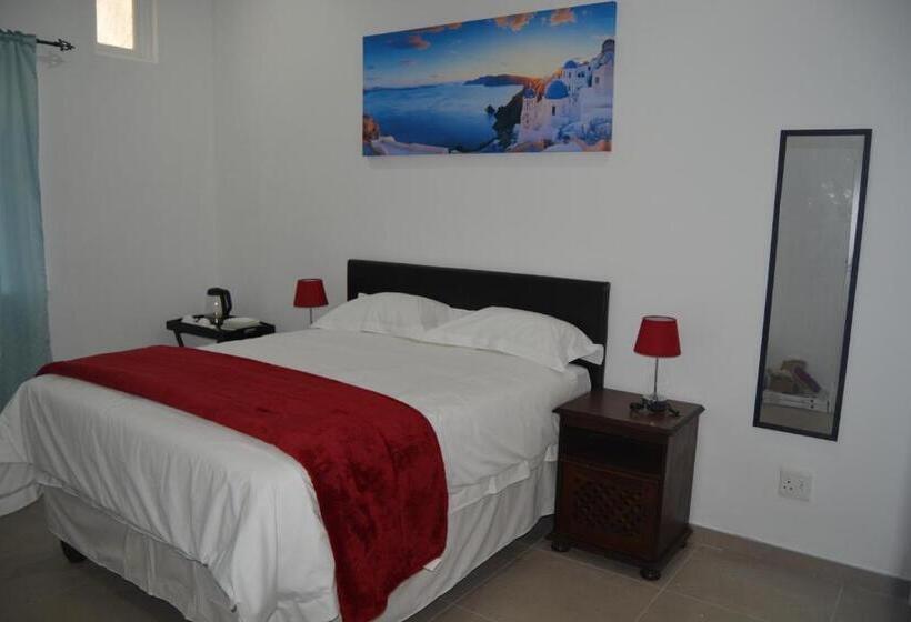 بنسيون Fama Lodge Rm12