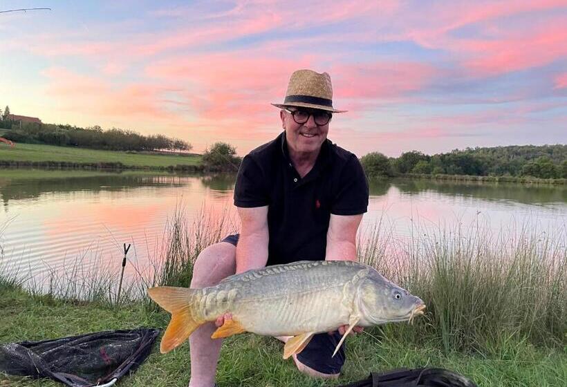 פנסיון Gîtes Les Sources