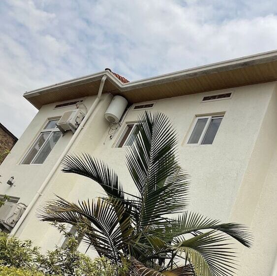 پانسیون Lao Tangren Guest House