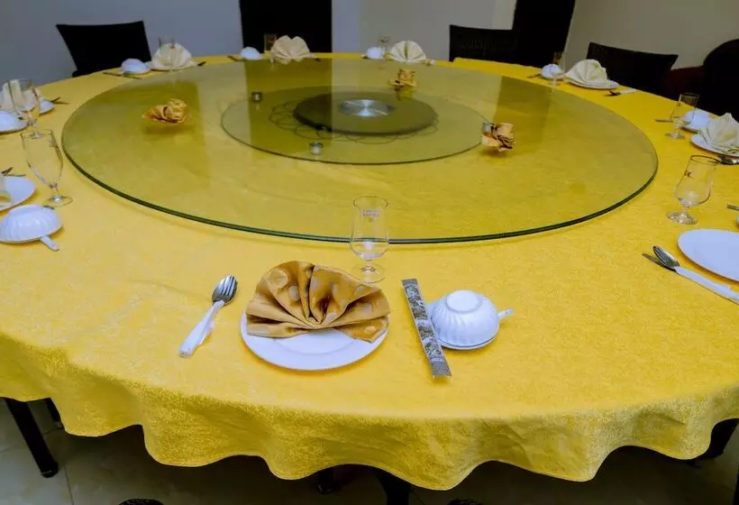 پانسیون Lao Tangren Guest House