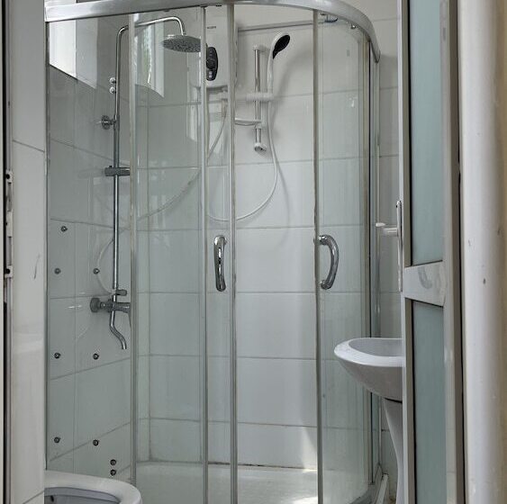 پانسیون Lao Tangren Guest House