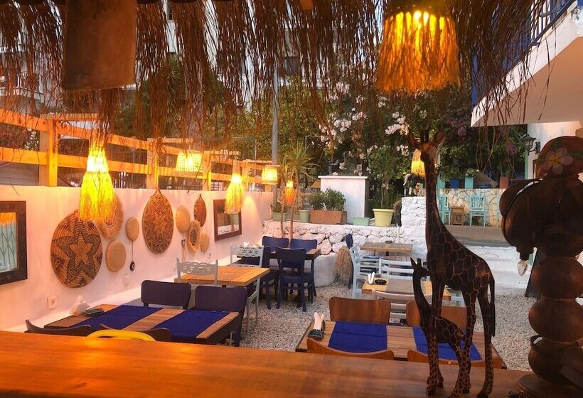 Pension Smyrna Uzuncarsi