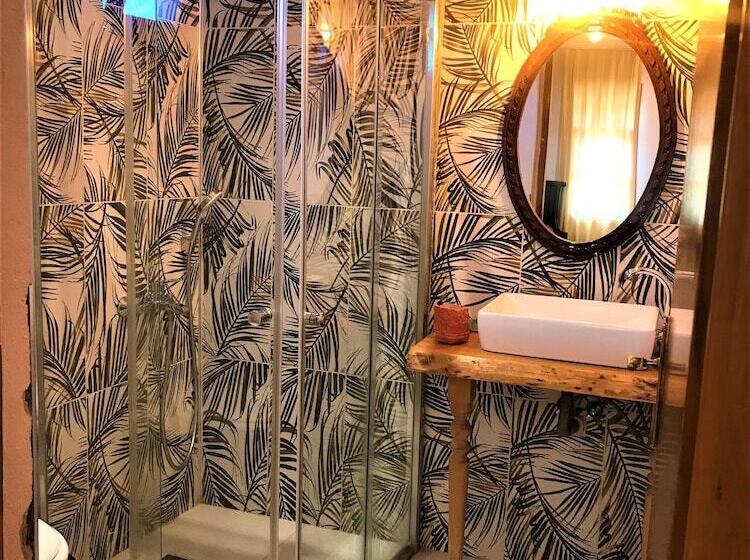 Pension Smyrna Uzuncarsi