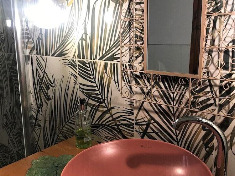 Pension Smyrna Uzuncarsi