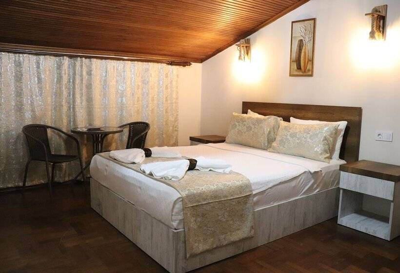 Trend çeşmealtı Hotel & Lounge