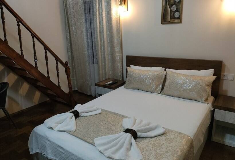 Trend çeşmealtı Hotel & Lounge