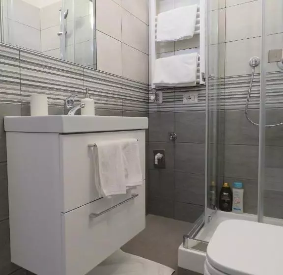 ベッドアンドブレックファースト Assago Forum Apartment