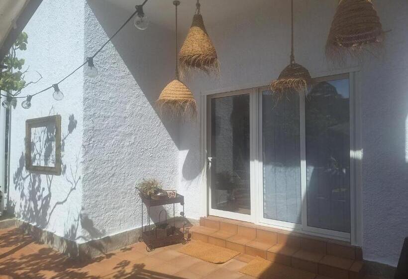 Bed and Breakfast Au Jardin D Armand