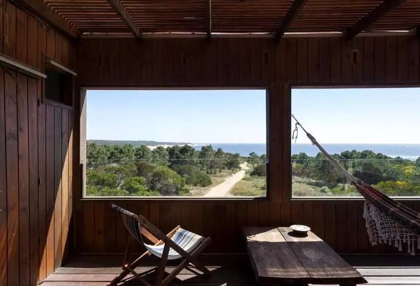 تختخواب و صبحانه Eco House Via Verde