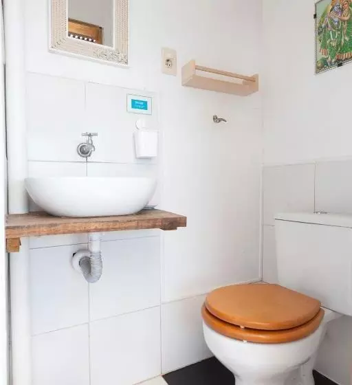 تختخواب و صبحانه Eco House Via Verde