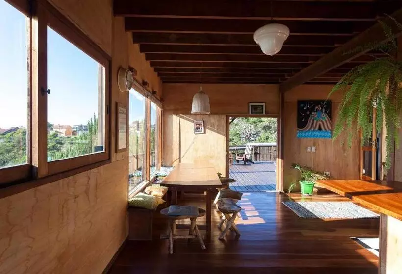 تختخواب و صبحانه Eco House Via Verde
