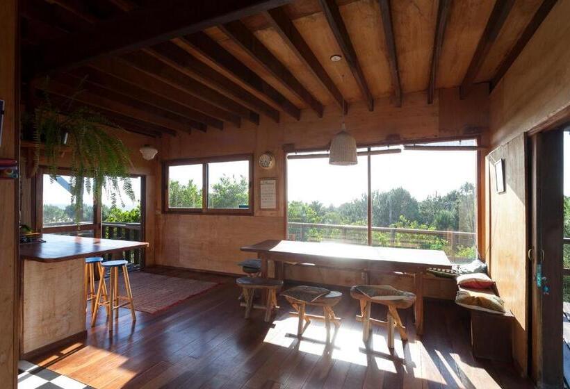 تختخواب و صبحانه Eco House Via Verde