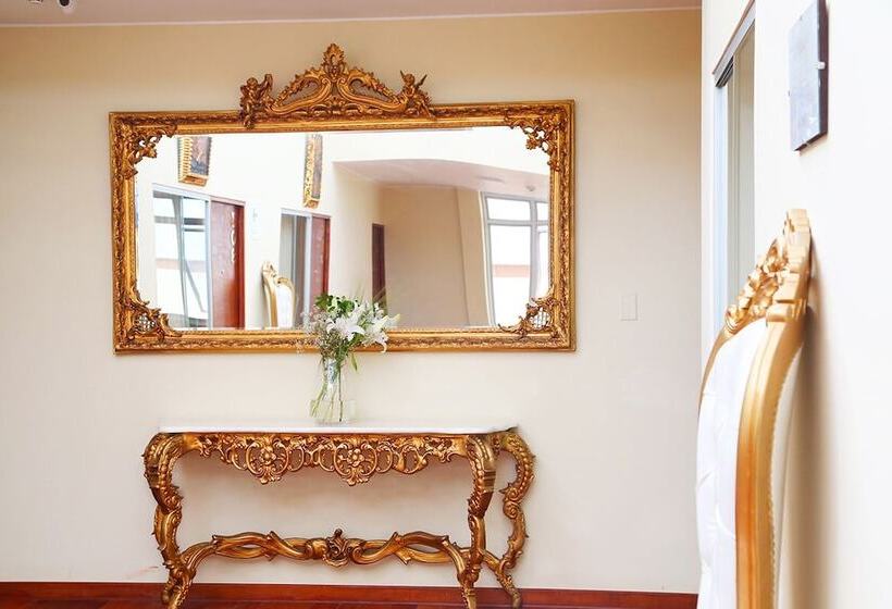 Miraflores Gold Hotel Boutique