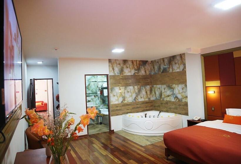 Miraflores Gold Hotel Boutique