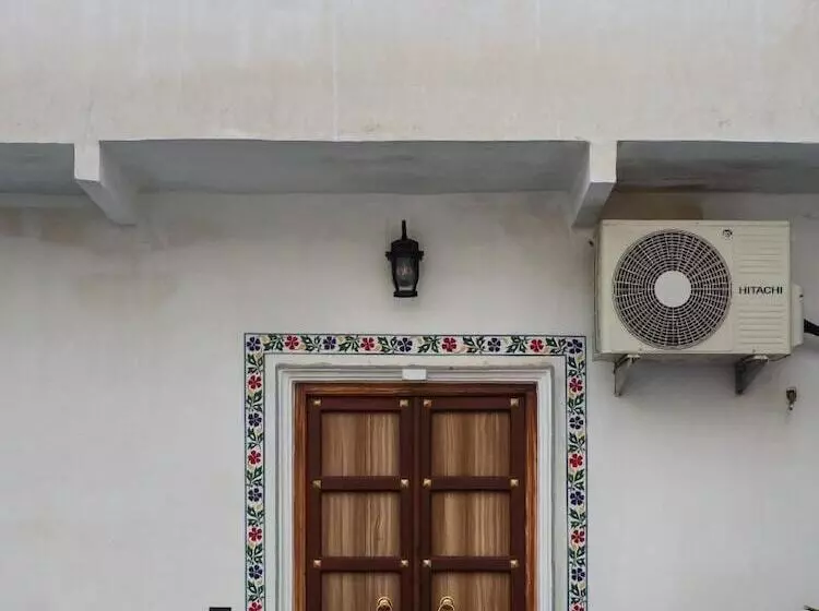ホテル Amoraya Udaipur