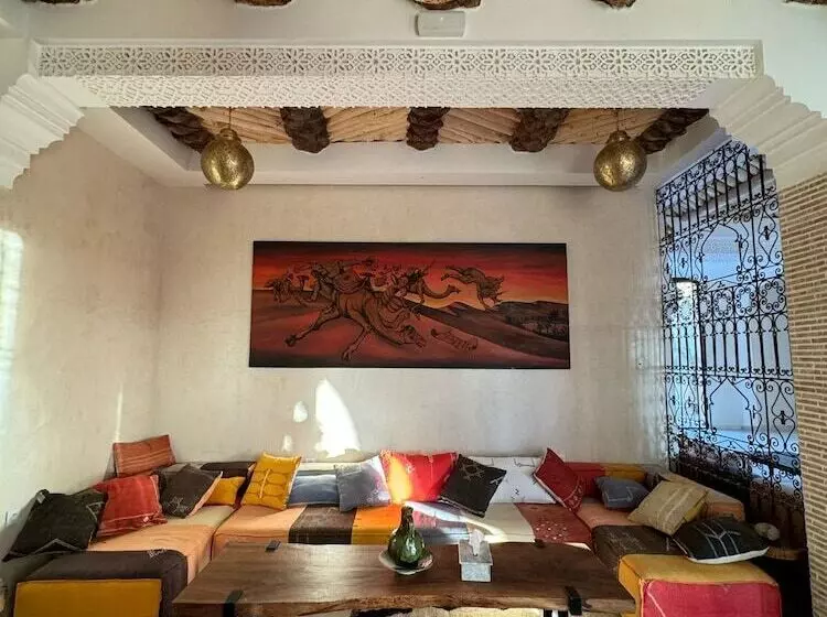 Hotelli Sahara Pearl