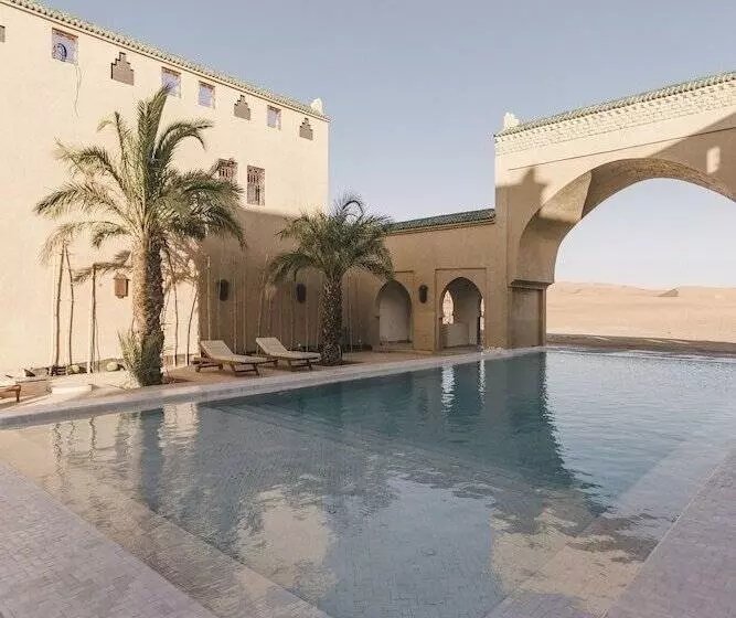 Hotelli Sahara Pearl