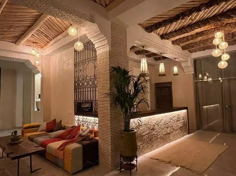 Hotelli Sahara Pearl