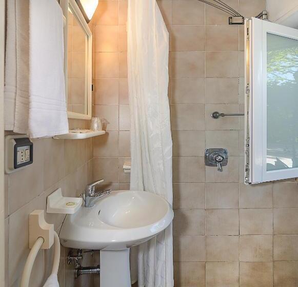 Отель Storyville Simple Stay