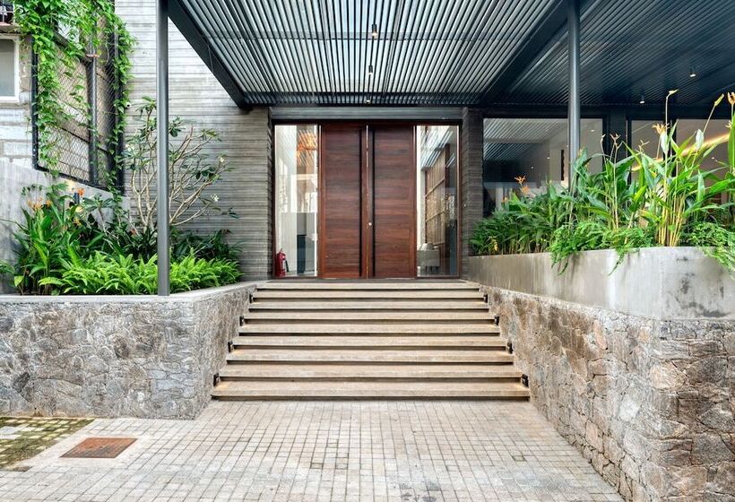 בית מלון כפרי Taprobane House