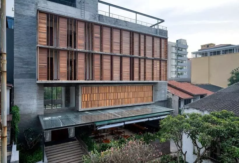 ホテル Taprobane House