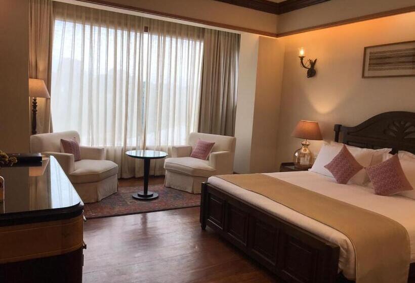 فندق The Shillong Address