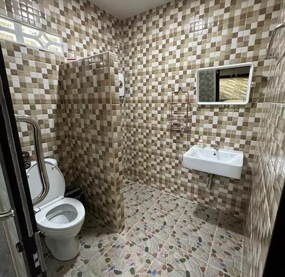 Majatalo บ้านสวนริมธาร โฮมสเตย์ ท้ายเหมือง พังงา