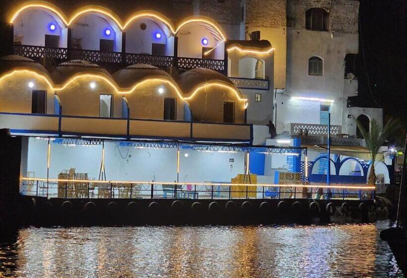 پانسیون Endo Mando