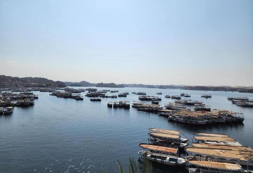 پانسیون Endo Mando